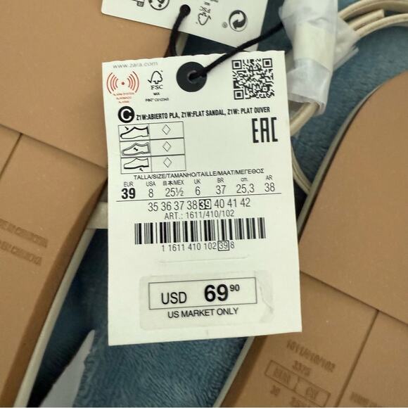 Zara Crystal Rhinestone Encrusted Embellished Sandals - Picture 13 of 13